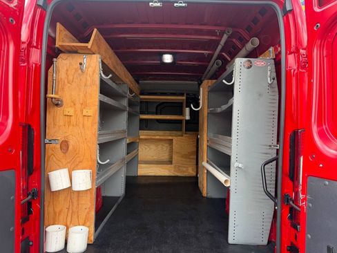 Used 2019 RAM ProMaster 3500 w/ Interior Convenience Group FWD image 17
