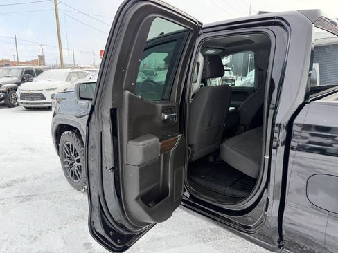 Used 2022 GMC Sierra 1500 Elevation image 37