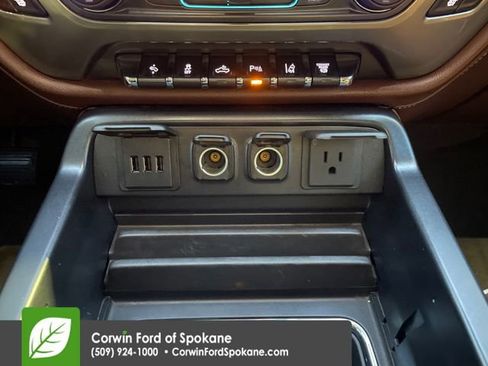 Used 2015 Chevrolet Silverado 3500 High Country w/ Duramax Plus Package image 30