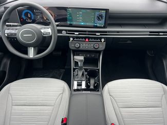 New 2026 Hyundai Santa Cruz SE video 3