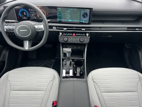 New 2026 Hyundai Santa Cruz SE image 3