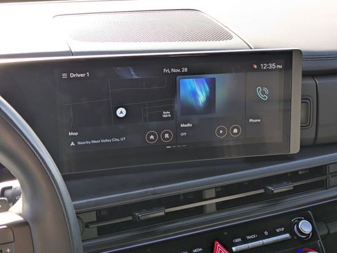 Used 2024 Hyundai Santa Fe Calligraphy image 22