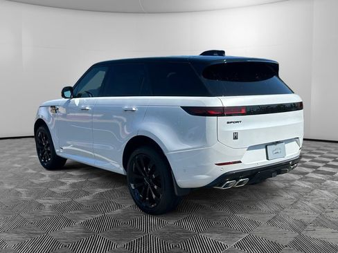 New 2026 Land Rover Range Rover Sport Dynamic SE AWD/4WD image 3