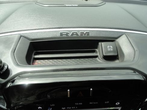 Used 2021 RAM 1500 Laramie w/ Night Edition AWD/4WD image 37