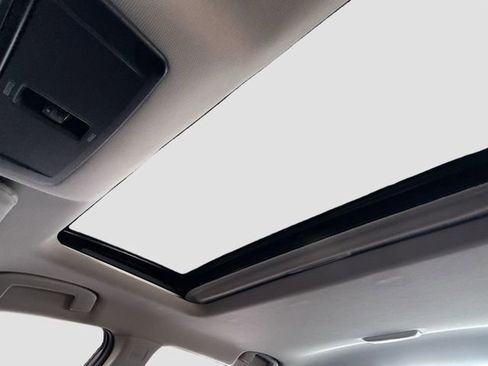 Used 2019 Nissan Altima 2.5 SV image 22