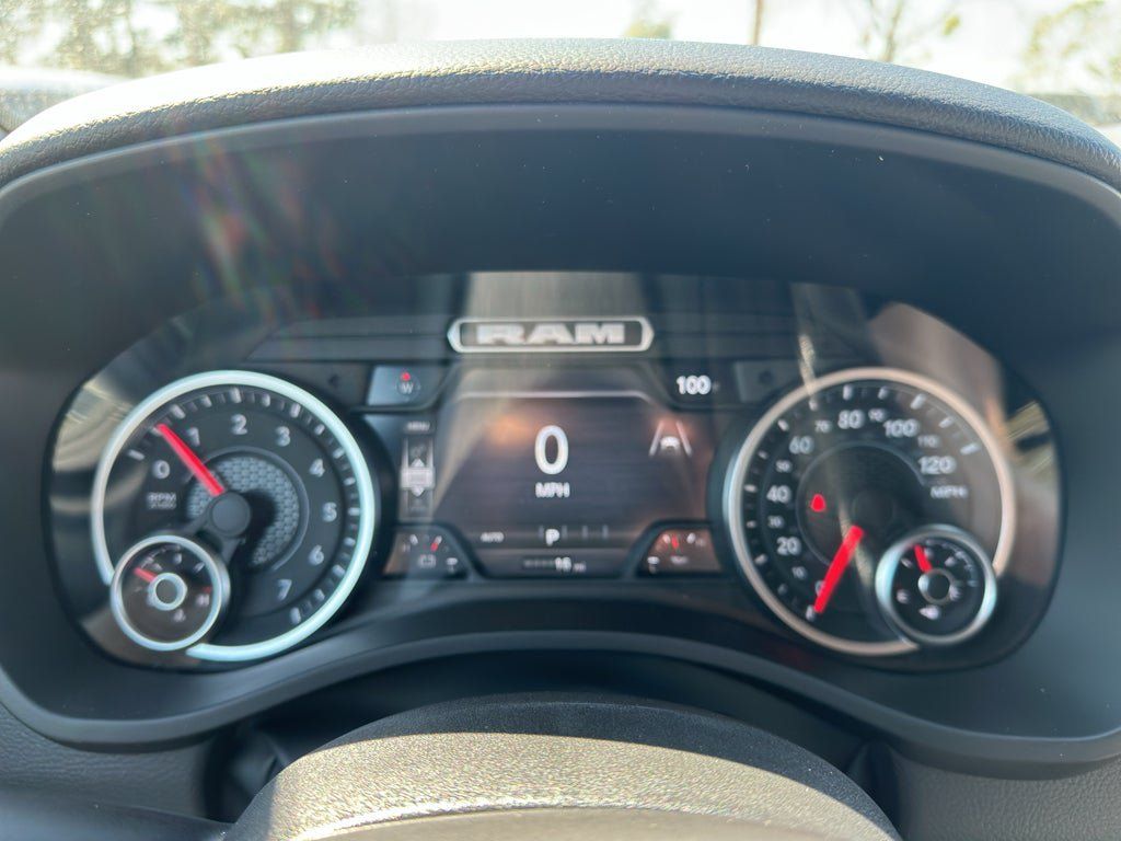 New 2026 RAM 1500 Big Horn AWD/4WD image 14