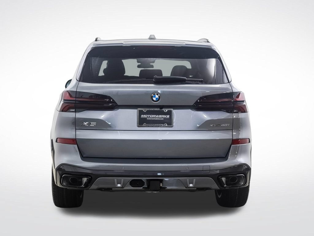 Used 2026 BMW X5 xDrive40i w/ M Sport Package AWD/4WD image 4