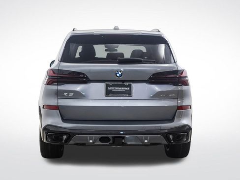 Used 2026 BMW X5 xDrive40i w/ M Sport Package AWD/4WD image 4