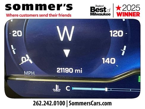 Used 2024 Chevrolet Silverado 1500 LT AWD/4WD image 14