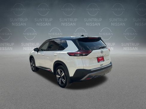 Used 2023 Nissan Rogue SL AWD/4WD image 35
