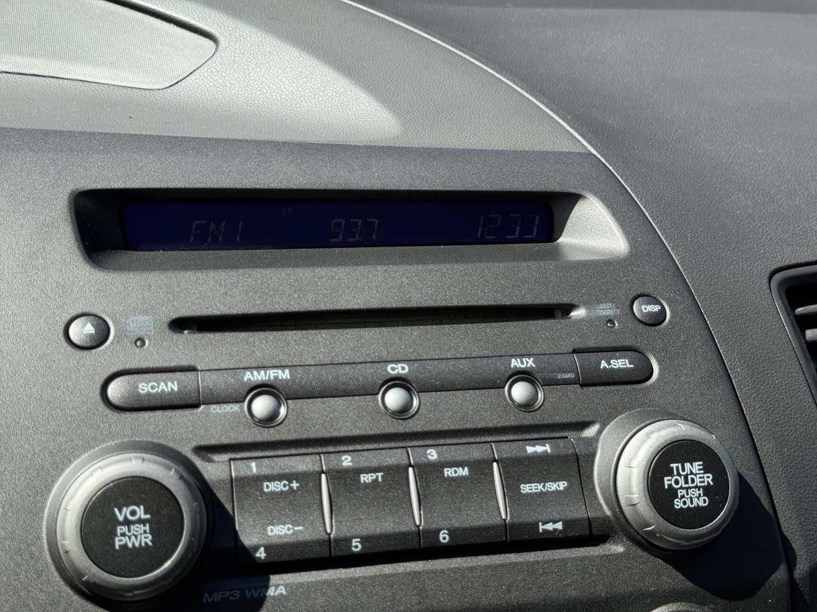 Used 2011 Honda Civic DX-VP image 23
