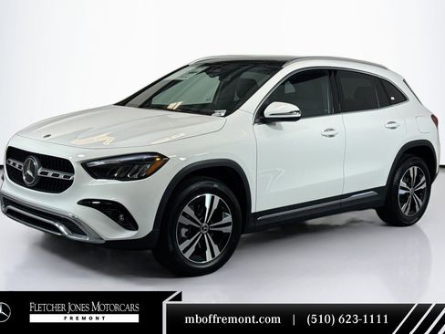 New 2026 Mercedes-Benz GLA 250 4MATIC image 1