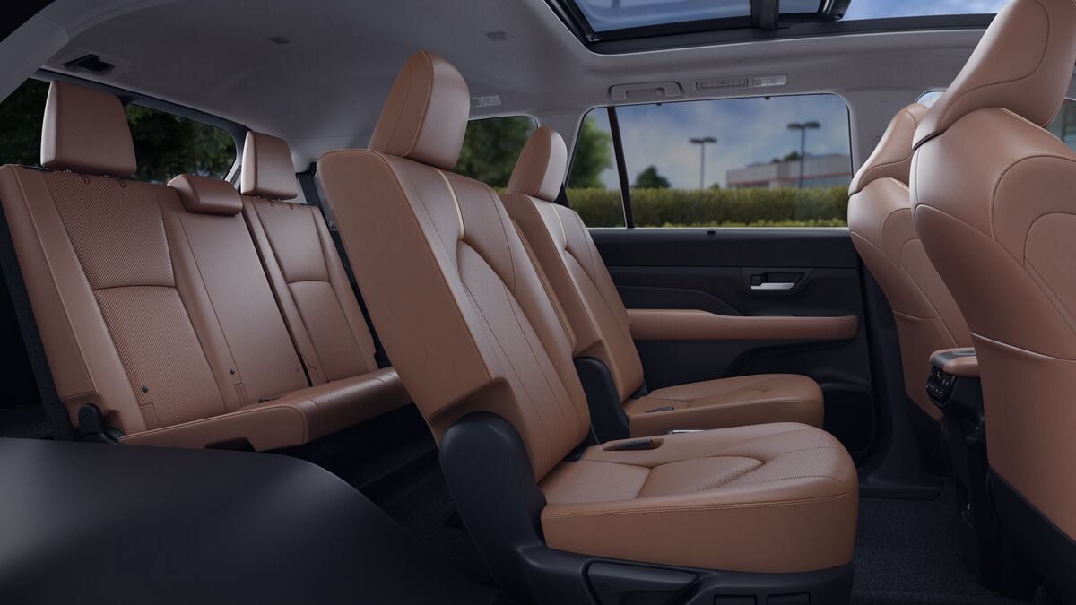 New 2026 Toyota Grand Highlander AWD image 21