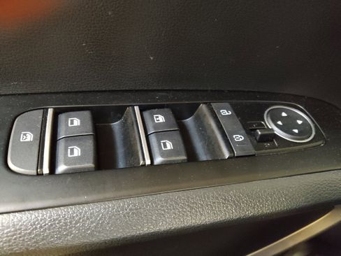 Used 2025 Kia Soul LX image 27