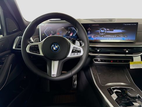 New 2026 BMW X5 xDrive50e w/ M Sport Package AWD/4WD image 26