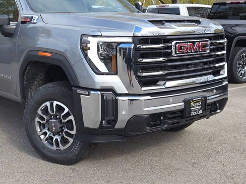 New 2026 GMC Sierra 2500 SLT w/ Max Trailering Package image 2