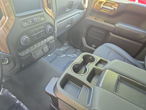 Used 2025 Chevrolet Silverado 1500 Custom RWD image 23