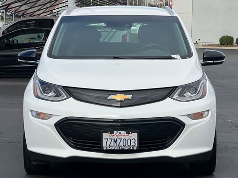 Used 2017 Chevrolet Bolt Premier w/ Driver Confidence II Package image 10