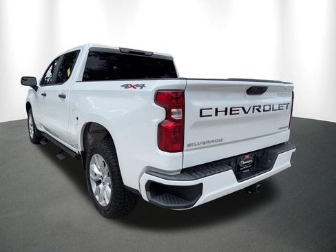Used 2022 Chevrolet Silverado 1500 Custom AWD/4WD image 17