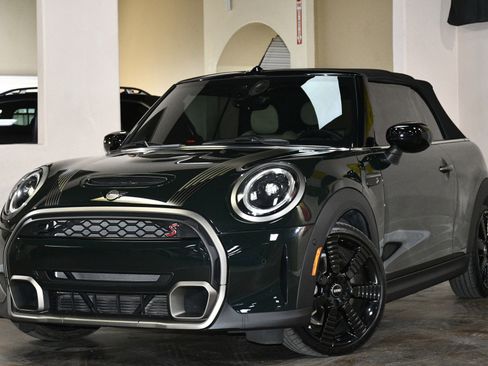Used 2023 MINI Cooper S w/ MINI Resolute Edition image 4
