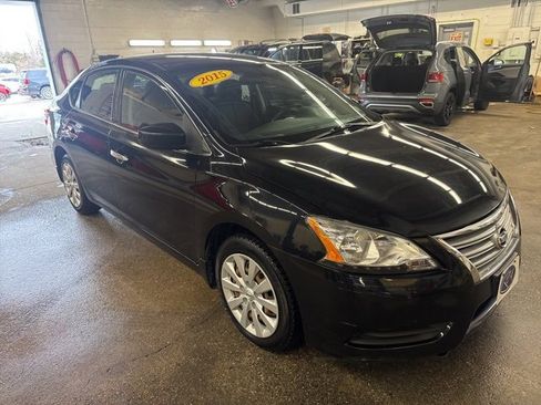 Used 2015 Nissan Sentra S image 8