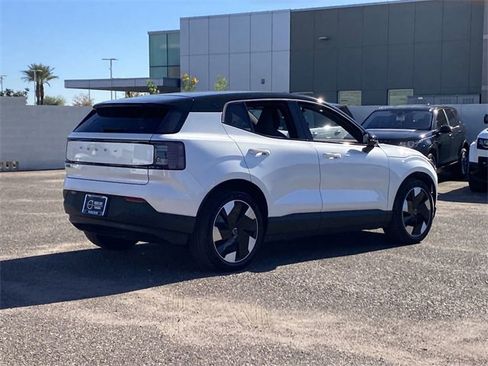 New 2025 Volvo EX30 Plus w/ Protection Package Premier image 7