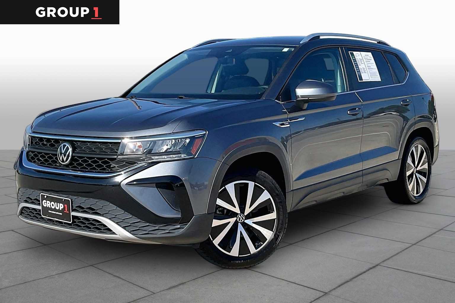 Used 2022 Volkswagen Taos SE AWD/4WD image 1