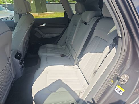 Used 2019 Audi Q5 2.0T Premium Plus AWD/4WD image 29