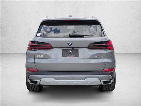 New 2026 BMW X5 sDrive40i image 8