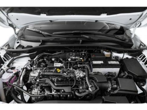 Used 2024 Toyota Corolla Cross XLE image 12