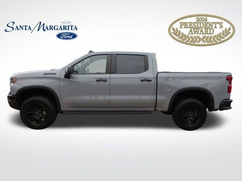 Used 2025 Chevrolet Silverado 1500 ZR2 w/ Technology Package AWD/4WD image 1