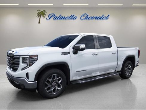 Used 2025 GMC Sierra 1500 SLT w/ SLT Premium Plus Package AWD/4WD image 7