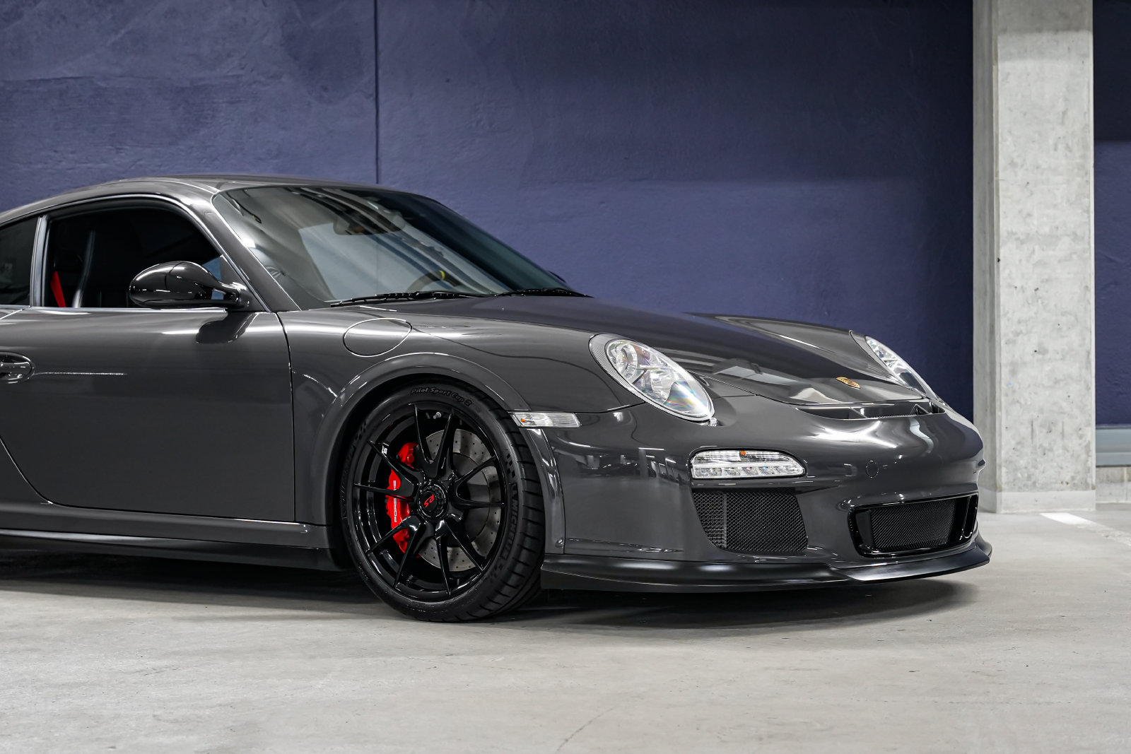 Used 2011 Porsche 911 GT3 RS RWD image 38