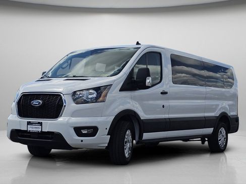 Used 2024 Ford Transit 350 XLT RWD image 19