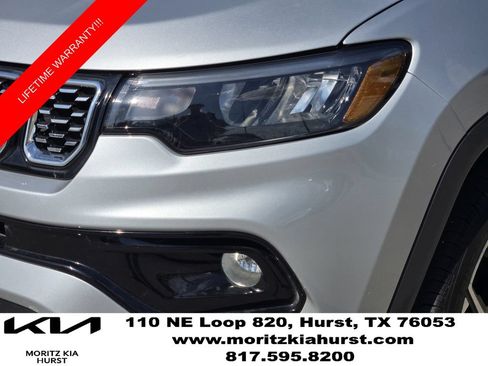 Used 2025 Jeep Compass Limited AWD/4WD image 15