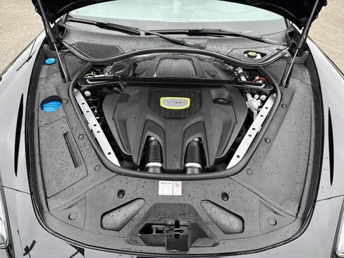 Used 2020 Porsche Panamera 4 AWD/4WD image 29