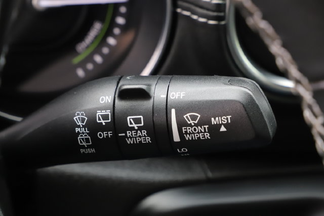Used 2022 Jeep Wrangler Unlimited Sahara AWD/4WD image 35