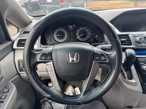 Used 2012 Honda Odyssey EX-L image 12