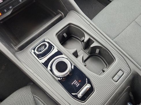 New 2026 Jeep Cherokee Laredo AWD/4WD image 21