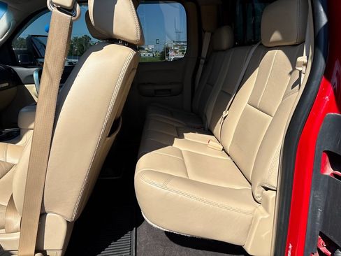 Used 2009 Chevrolet Silverado 1500 LT w/ Max Trailering Pack AWD/4WD image 24