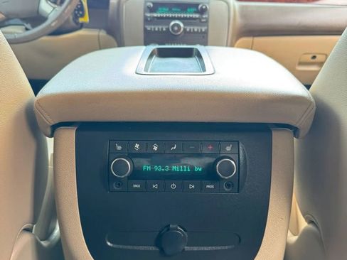 Used 2012 GMC Yukon SLT w/ SLT-2 Equipment Package RWD image 29