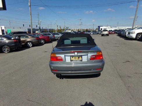 Used 2004 BMW 325Ci Convertible image 4