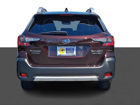 Used 2025 Subaru Outback Touring XT AWD/4WD image 5