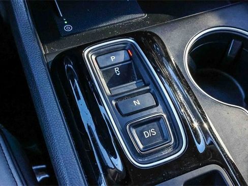 Used 2023 Honda Pilot Elite image 24