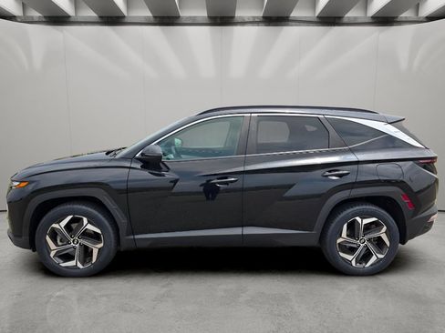 Used 2023 Hyundai Tucson SEL w/ Convenience Package AWD/4WD image 2