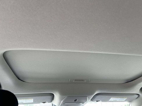 New 2026 Nissan Sentra SV w/ SV Convenience Package FWD image 26
