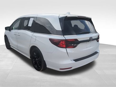 Used 2023 Honda Odyssey Sport image 5