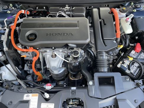 Used 2024 Honda Accord Touring image 6