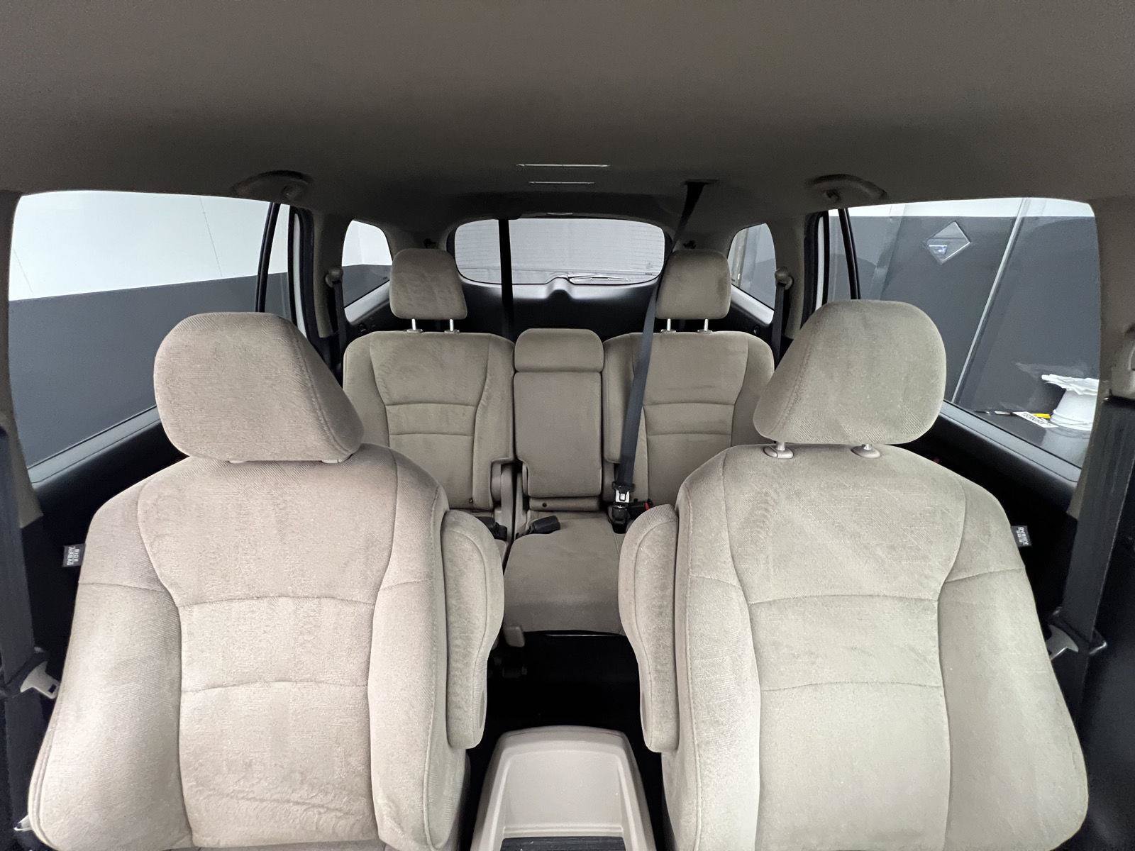 Used 2021 Honda Pilot EX image 43