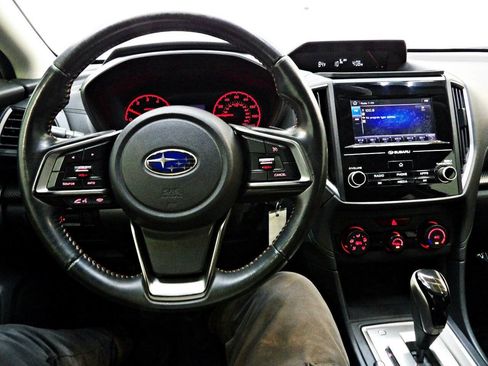 Used 2018 Subaru Crosstrek 2.0i Premium w/ Popular Package #3 AWD/4WD image 17